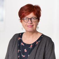 Portrait von Dr. Regina Pla&szlig;wilm